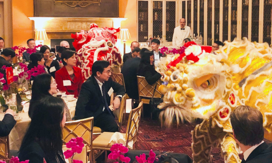 CNY Dragon Dancers